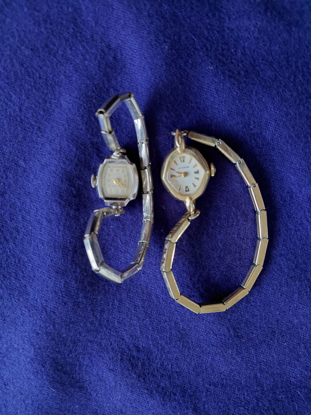 Bulova & Wittnauer Vintage Ladies Stretch Bracelet Watches (2)